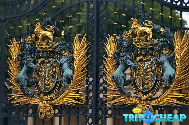 Brama do Buckingham Palace-Londyn