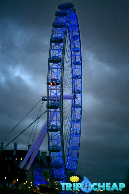 London Eye o zmierzchu